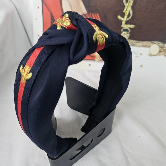 NWOT Fashion Headbands (2) - Picture 5 of 6